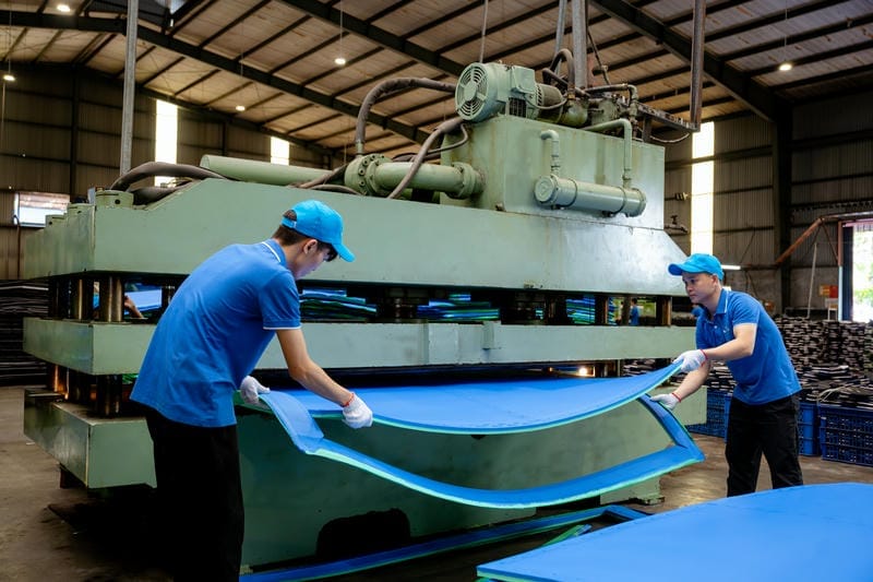 Âu Lạc là doanh nghiệp sản xuất và phân phối vật liệu xốp EVA, EVA công